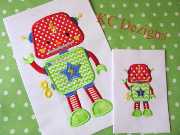 Reviewing Robot Girl: A Designer’s Take on Cute Applique